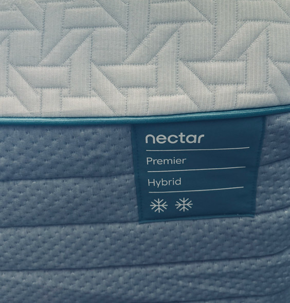 Nectar Premier Hybrid Mattress KING / Delivery Avail
