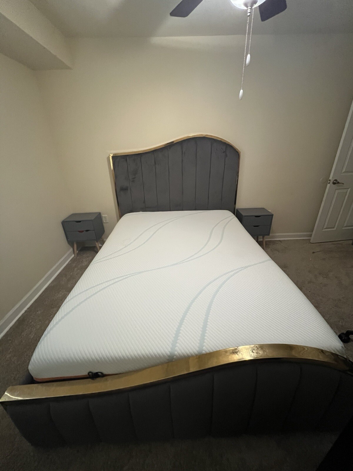 TempurPedic PRO ADAPT CONTOUR MEDIUM QUEEN 12″ MATTRESS CLEARANCE FAST SHIPPING