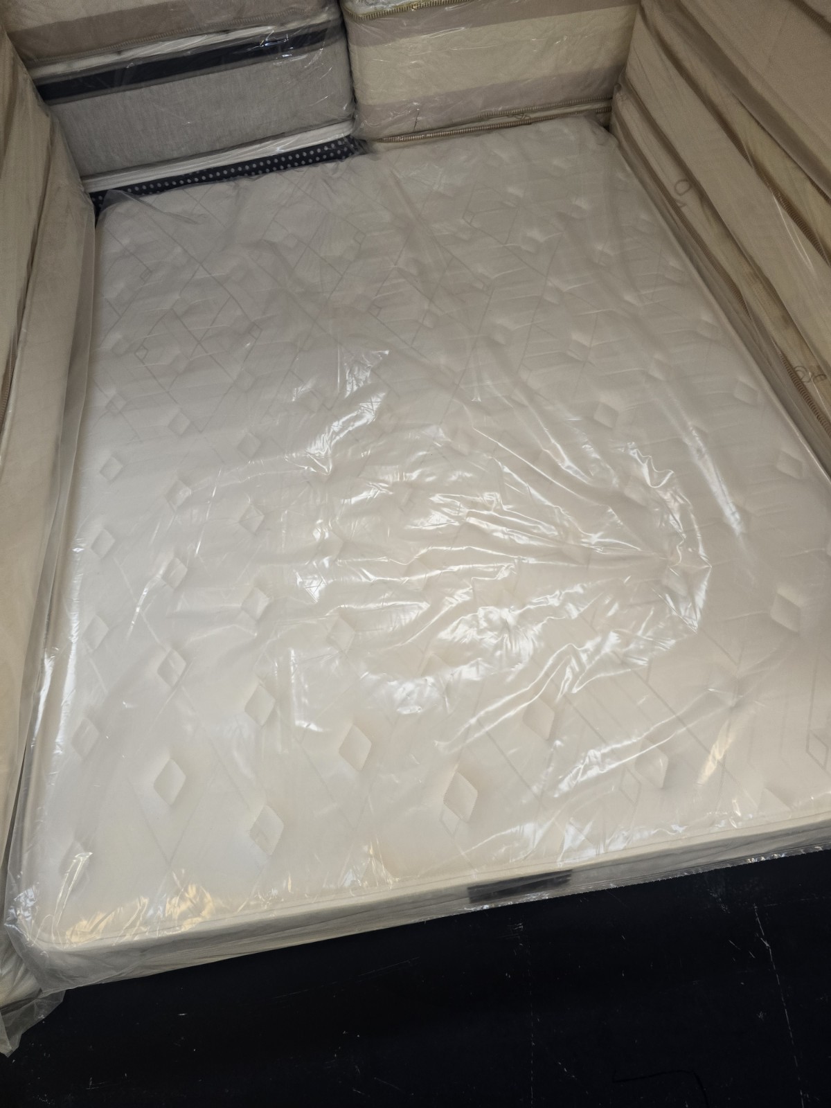 Shifman Metropolitan Collection Lenox EXTRA FIRM Queen Size