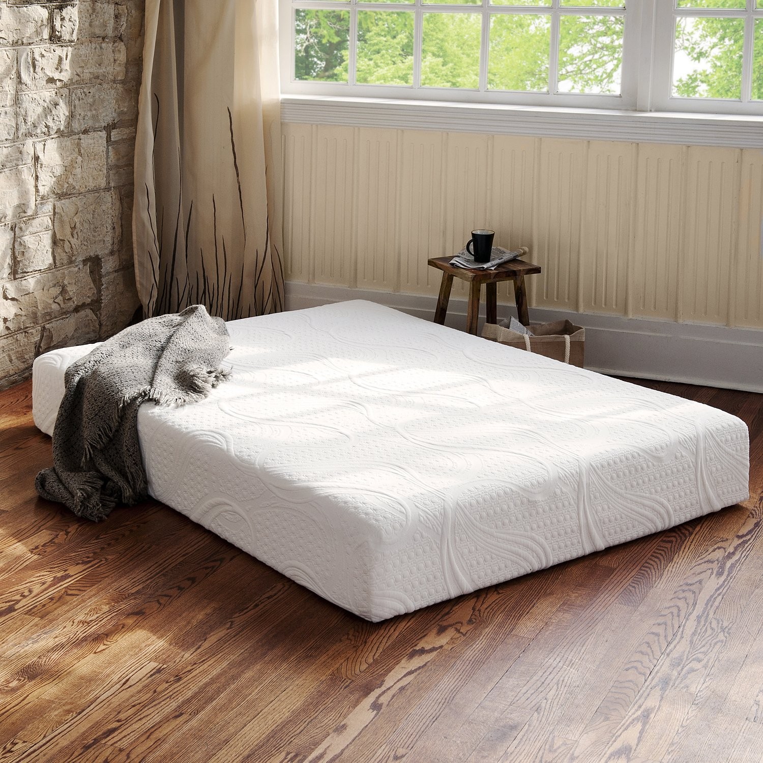 ZINUS NIGHT THERAPY MEMORY FOAM THERAPEUTIC COMFORT MATTRESS, QUEEN – WHITE