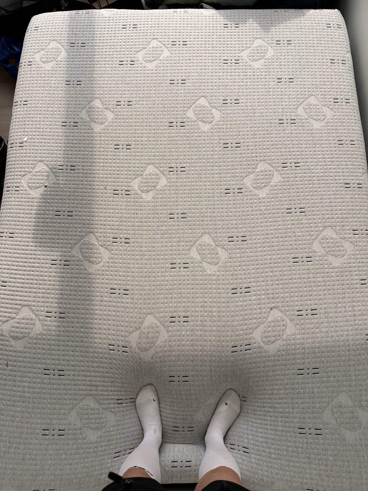 Sleepy’s by Sealy Queen Memory Foam Medium Mattress