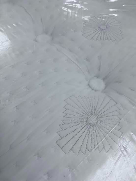 Queen Aireloom Pegasus Luxury Plush Luxetop Mattress