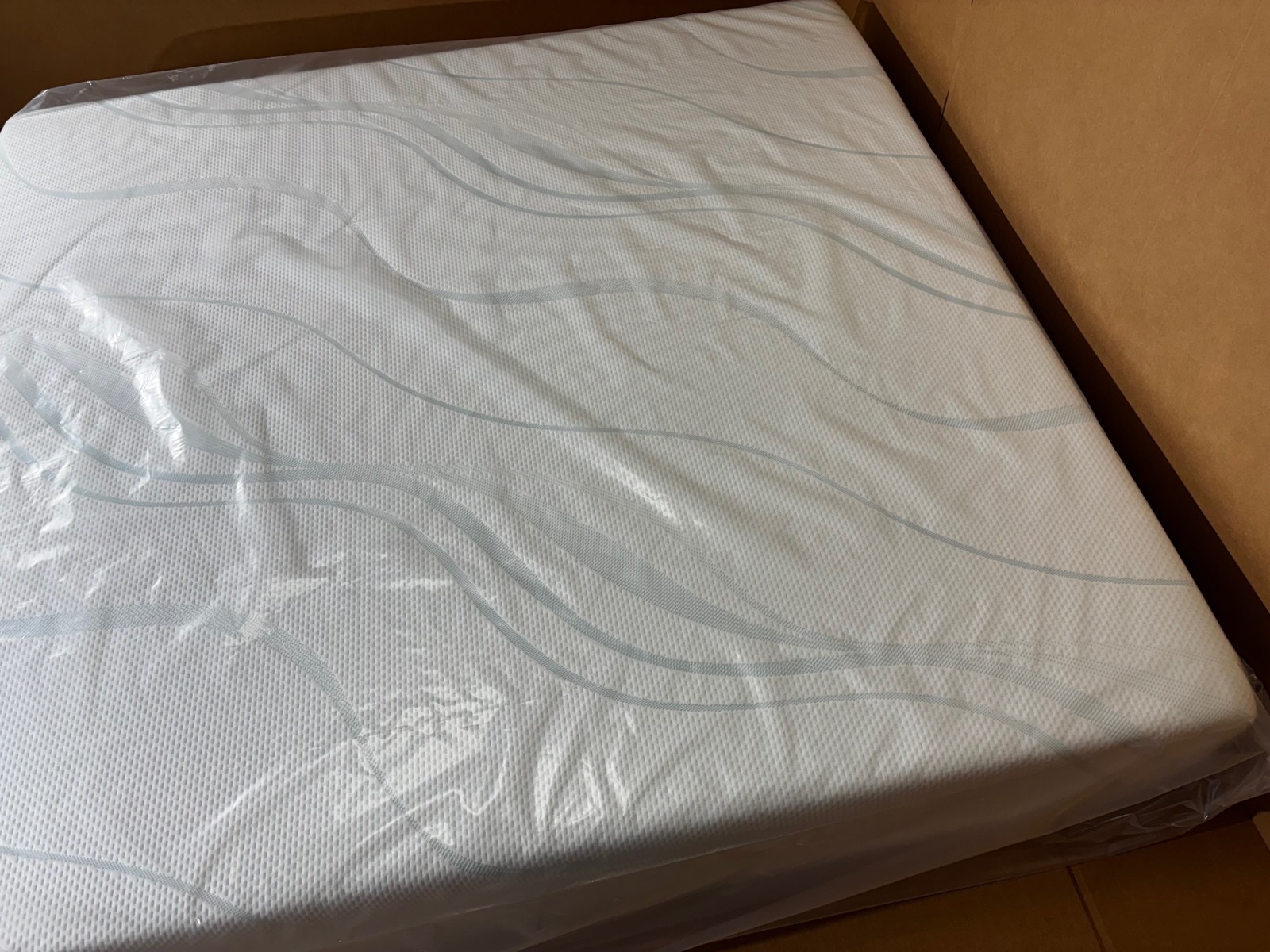Tempurpedic Supreme Firm 2.0 King Mattress 2025 MSRP $2199 Brand New!