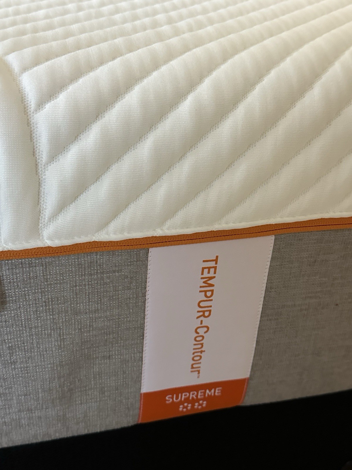 TempurPedic CONTOUR SUPREME FIRM 11.5” QUEEN MATTRESS PICKUP ONLY