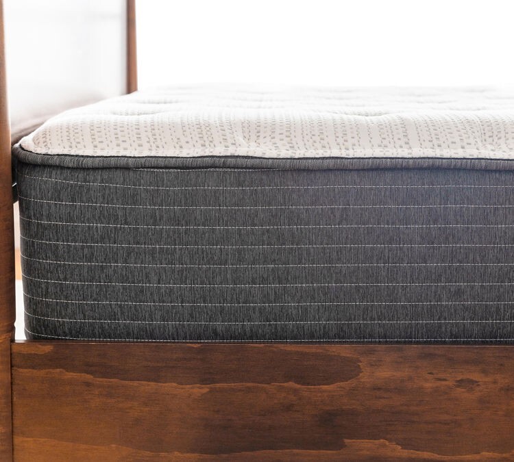 Used Extra Firm Full Size Serta Beautyrest mattress