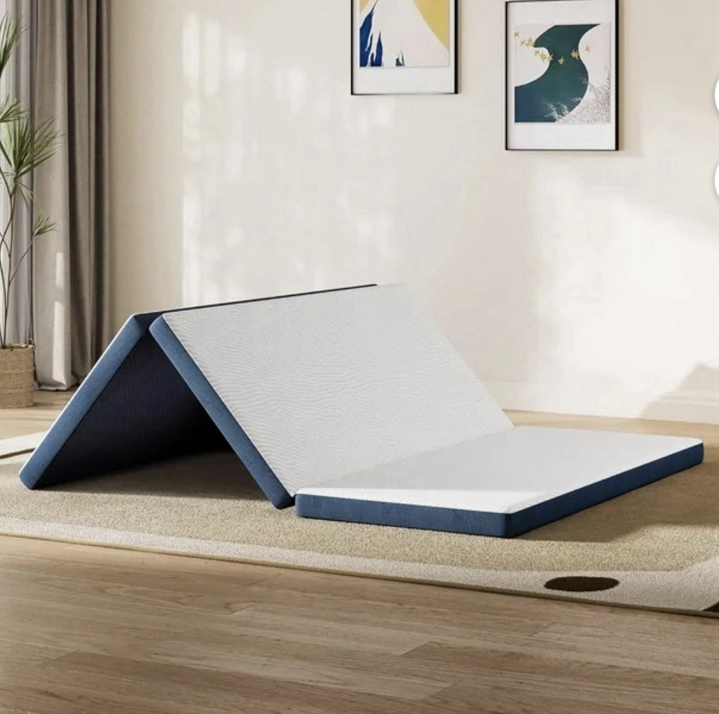 3-inch Folding Mattress, Tri Fold Memory Foam Mattress with Washable Cover Queen