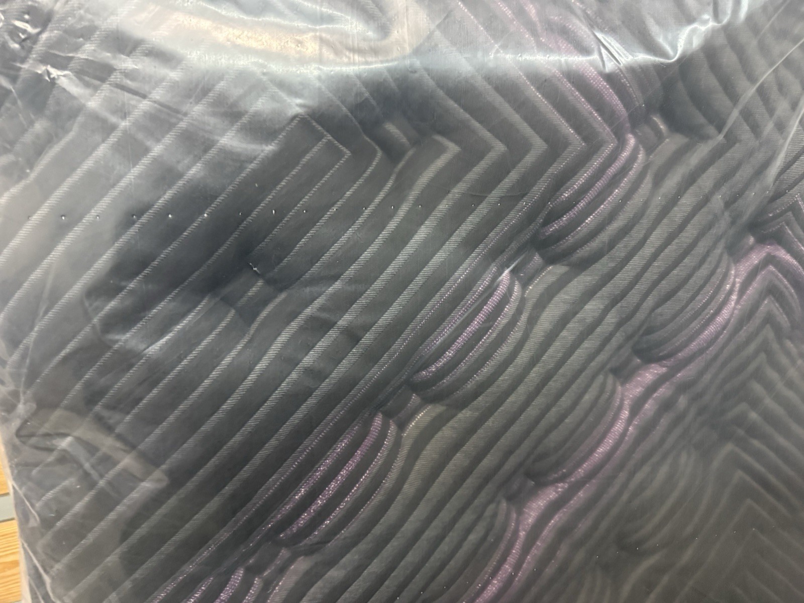 SIMMONS BEAUTYREST KING BLACK SERIES 2 PILLOWTOP PLUSH MATTRESS NEW CLEARANCE