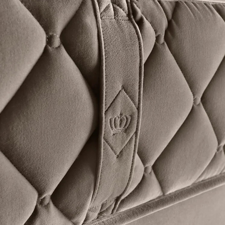 Chattam & Wells Fontainebleau 18″ plush Euro Top King Plush Mattress MSRP $8,639