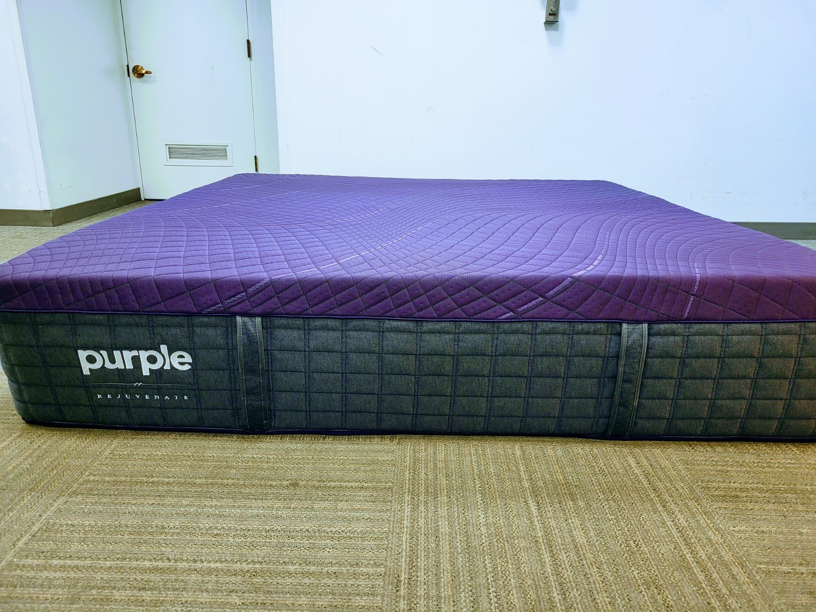 Purple Rejuvenate 2.0 King Size Mattress Luxury 💜 Pick Up Only Locals 60101 Zip
