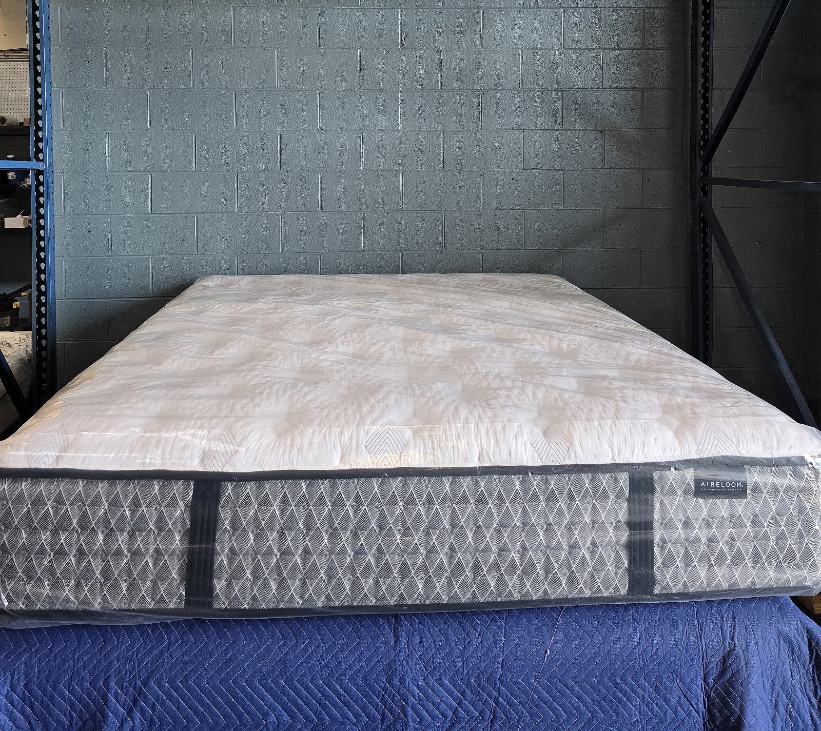 Aireloom HYBRID LUXURY FIRM CAL-KING SIZE