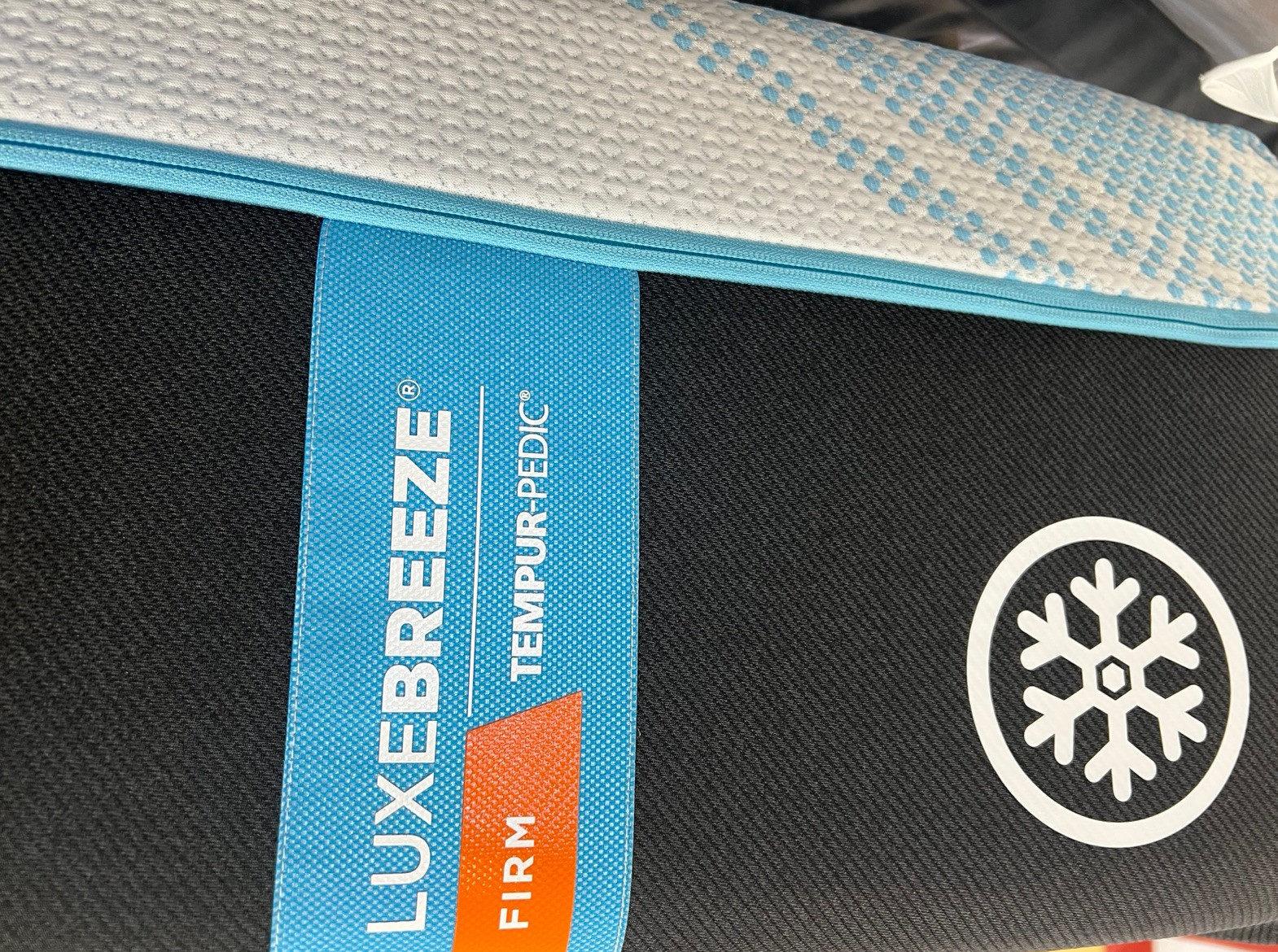 TempurPedic CALIFORNIA KING 2.0 LUXE BREEZE FIRM NEW 2026 MATTRESS CLEARANCE