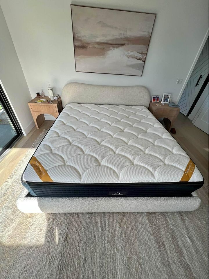 Dreamcloud Premier Rest King Size Mattress – Euro Top – Medium Firm Feel