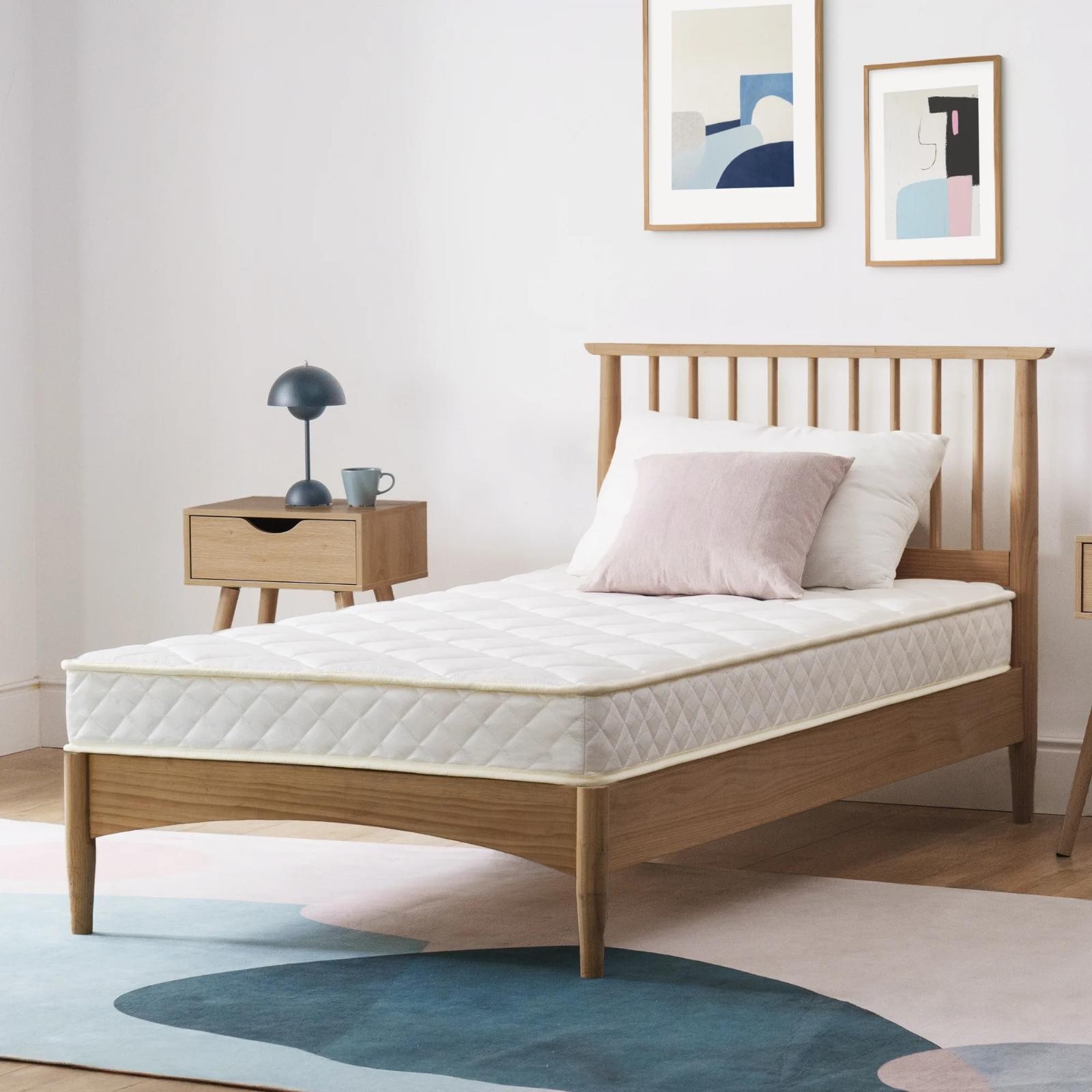 Zinus 6″ Twin Size Mattress Bonnell Inner Springs And Foam For Adults And Kids