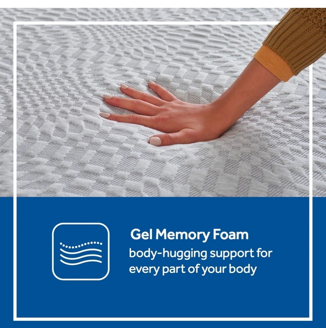 Sealy Cool 12 in Meduim Memory Foam Mattress *Brand New in Box*
