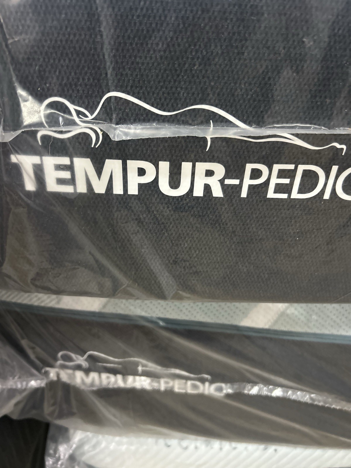 TEMPURPEDIC PRO BREEZE MEDIUM Twin XL MATTRESS-NEW-FREE SHIPPING
