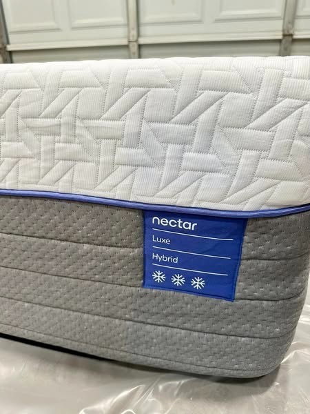 Nectar Luxe Mattress – Sanitized & Recompacted – Multi Sizes – Free Delivery